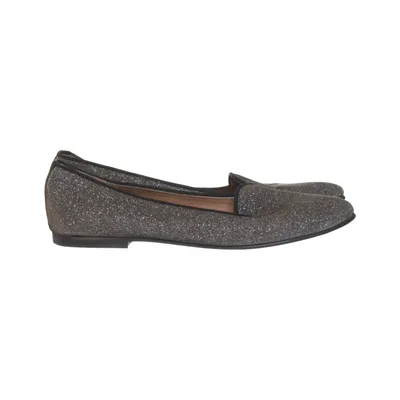 Ballerina's (Bruin) van KMB