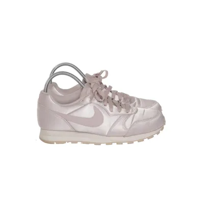 Baskets (Rose) de Nike