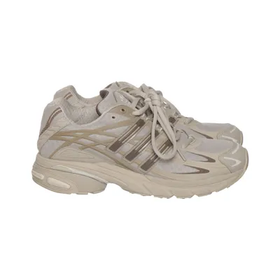 Trainers (Response Cl) from Adidas