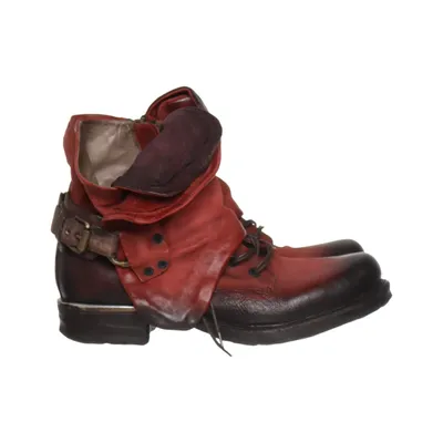 Bottes à lacets (Rouge, Marron, Violet) de AirStep Cuir