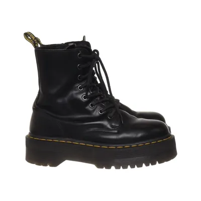 Laced boots (Jadon) from Dr. Martens