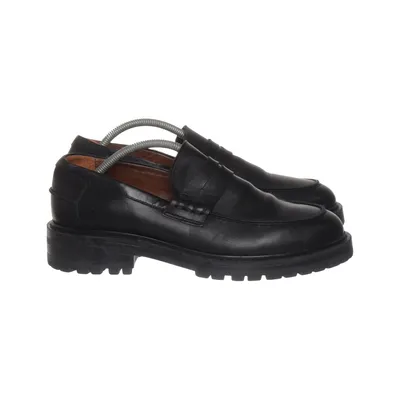 Loafers (Black) from Angulus