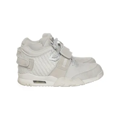 Sneakers (Air Yeezy 2) från Nike