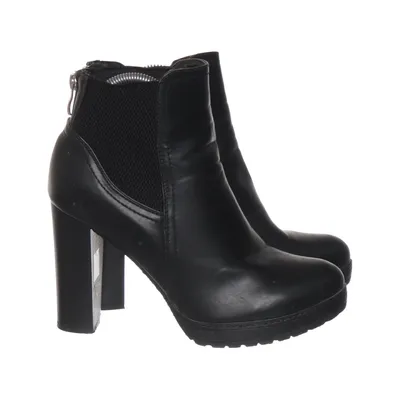 Bottes à talons (Noir) de Erynn