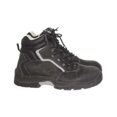 Work footwear (Artus) from Scholl
