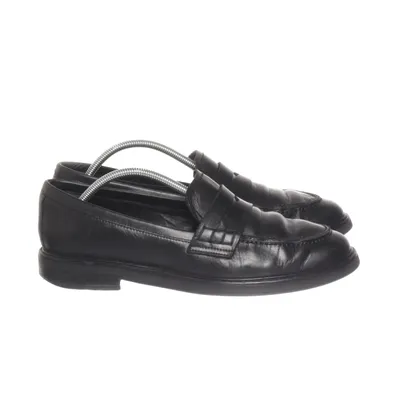 Loafers (Svart) från Flattered