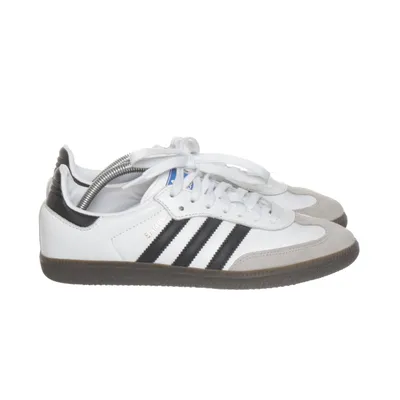 Sneakers (B75806) from Adidas