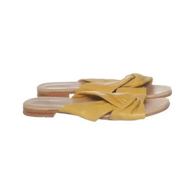 Mules (Jaune) de Ten Points