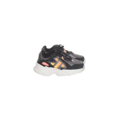 Sneakers (Yung-1) from Adidas
