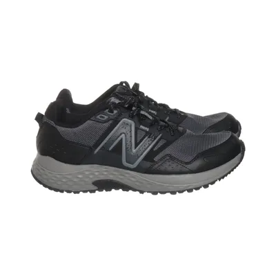 Trainers (Black, Gray) from New Balance