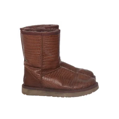 Boots (Classic Short Croco) från UGG Skinn