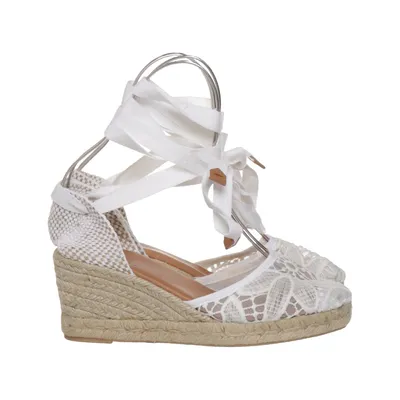 Wedges (White) from Pat Calvin
