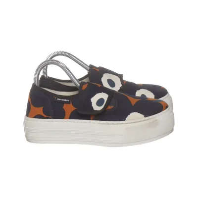 Promenadskor (Blå, Brun, Vit) från Marimekko