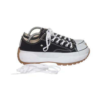 Canvas shoes (Kaya Low Fly) from British Knights