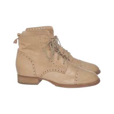 Laced boots (Beige) from Progetto Leather