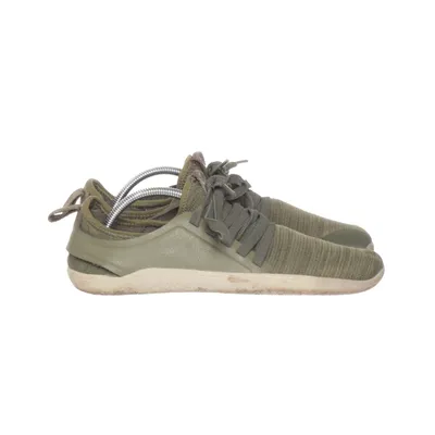 Trainers (Green) from Vivobarefoot