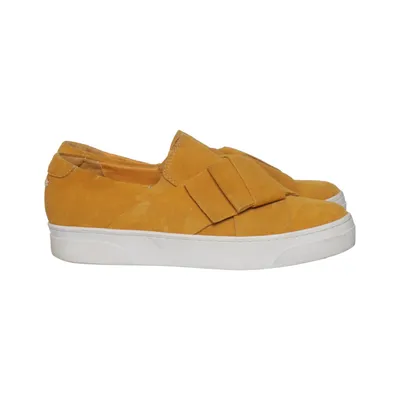 Slip-ons (Yellow) from Agnes Cecilia