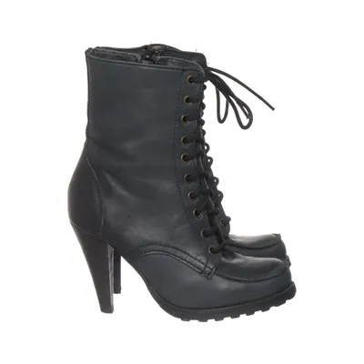Heeled boots (Black) from Red Tape