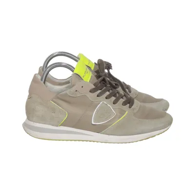 Baskets (Beige, Jaune) de Philippe Model