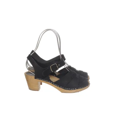 Träskor (Svart) från Moheda Skinn