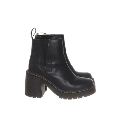 Heeled boots (Black) from Dr. Martens