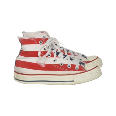 Chaussures en toile (Rouge, Blanc, Bleu) de Converse