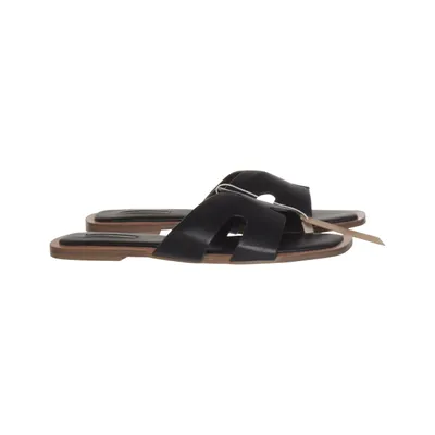 Sandals (Black, Brown) from Corina