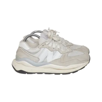 Baskets (Gris, Blanc) de New Balance