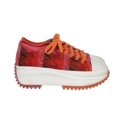 Baskets (Rouge, Rose, Orange) de Lola Casademunt