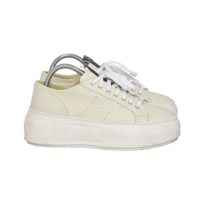 Sneakers (Beige) från Nude of Scandinavia