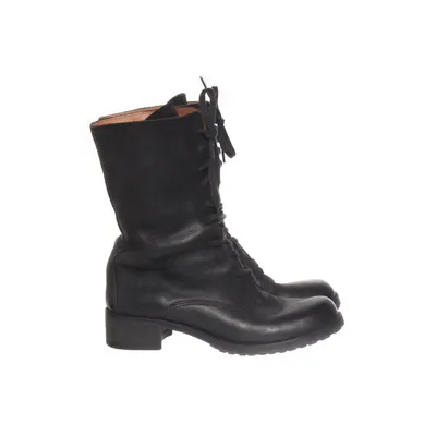 Laced boots (Black)