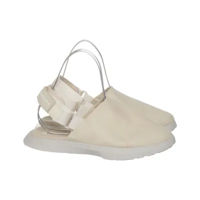 Slip-ins (Muroexe) from Muroexe