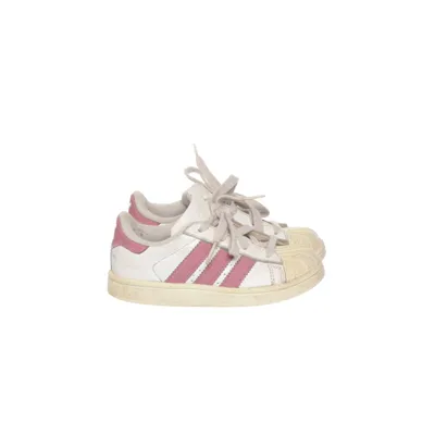 Sneakers (Superstar) från Adidas