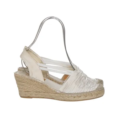 Wedges (Beige) from Vidorreta Leather