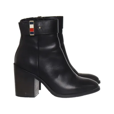 Heeled boots (Black) from Tommy Hilfiger