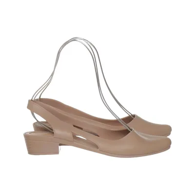 Sandals (Beige) from Alina Polyurethane