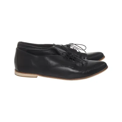 Derby Schnürer (Schwarz) von Pier One