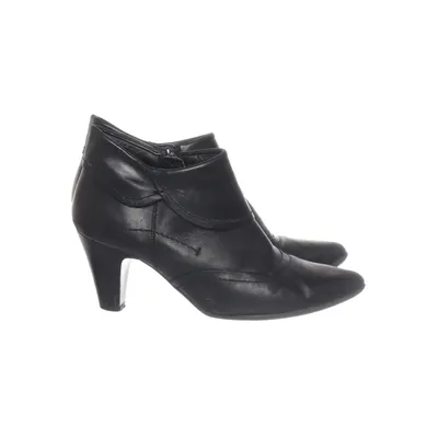 Stövletter (Svart) från Yessica