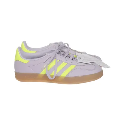Sneakers (Gazelle) från Adidas