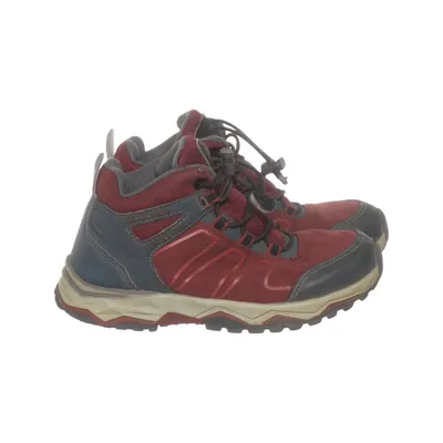 Hiking shoes (Red, Gray) from Urberg