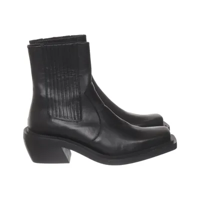 Ankle boots (Black) from Alohas