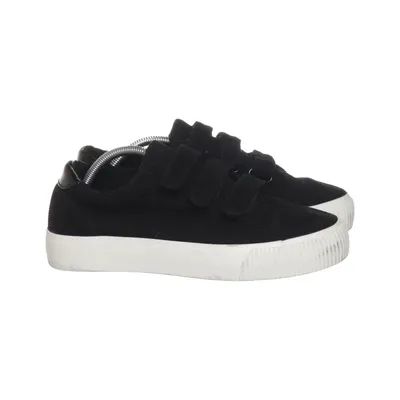 Sneakers (Black) from Svensson