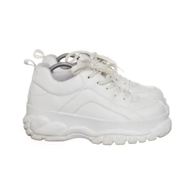 Sneakers (Vit) från K.Cobler