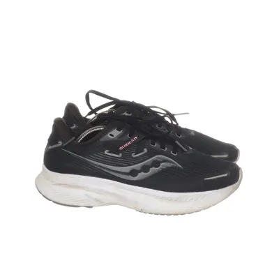 Trainers (Black, Gray) from Saucony