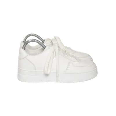 Sneakers (01.06.371.0015) från New Yorker