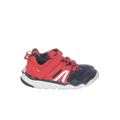 Gymnastic shoes (Red, Blue) from Newfeel