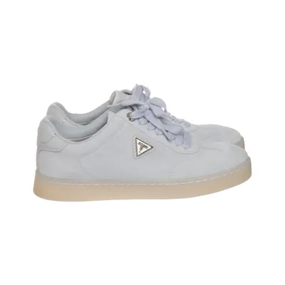 Sneakers (Gray) from Guess Suede