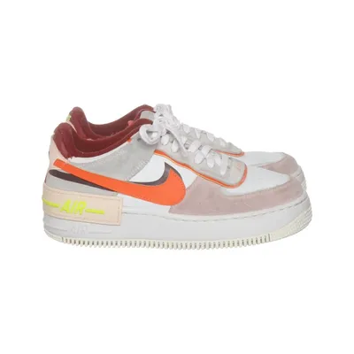 Sneakers (Air Force 1 Shadow) från Nike