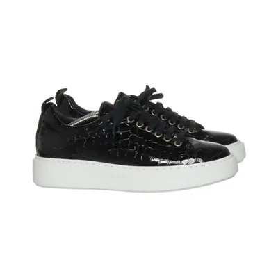 Baskets (Noir, Blanc) de KMB