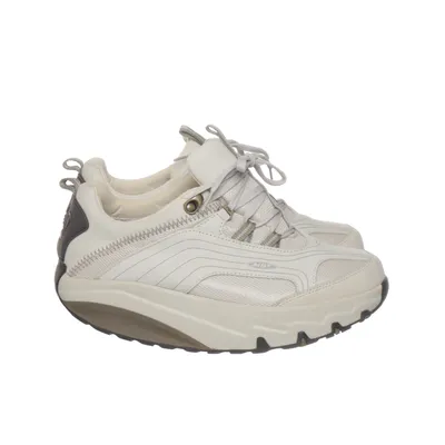 Promenadskor (Beige) från Swiss Engineering